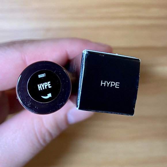 bareMinerals Gen Nude Patent Lip Lacquer in Hype - Picture 4 of 10